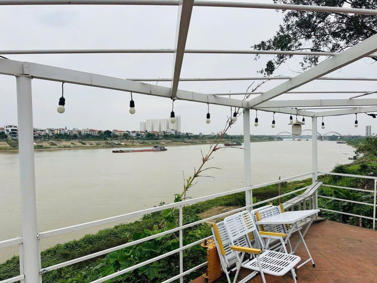 BÁN LÔ ĐẤT NGỌC THỤY,VIEW SÔNG,VIEW CẦU ĐÔNG TRÙ,CẦU NHẬT TÂN,TẶNG NHÀ 2 TẦNG,DÂN TRÍ CAO,GIÁ ĐẦU TƯ - Ảnh 1